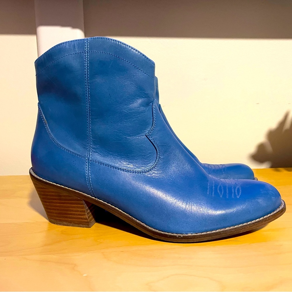 Seychelles Turquoise leather cowboy boots 10